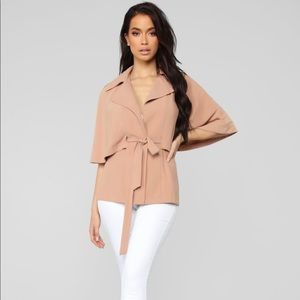 Cape taupe top